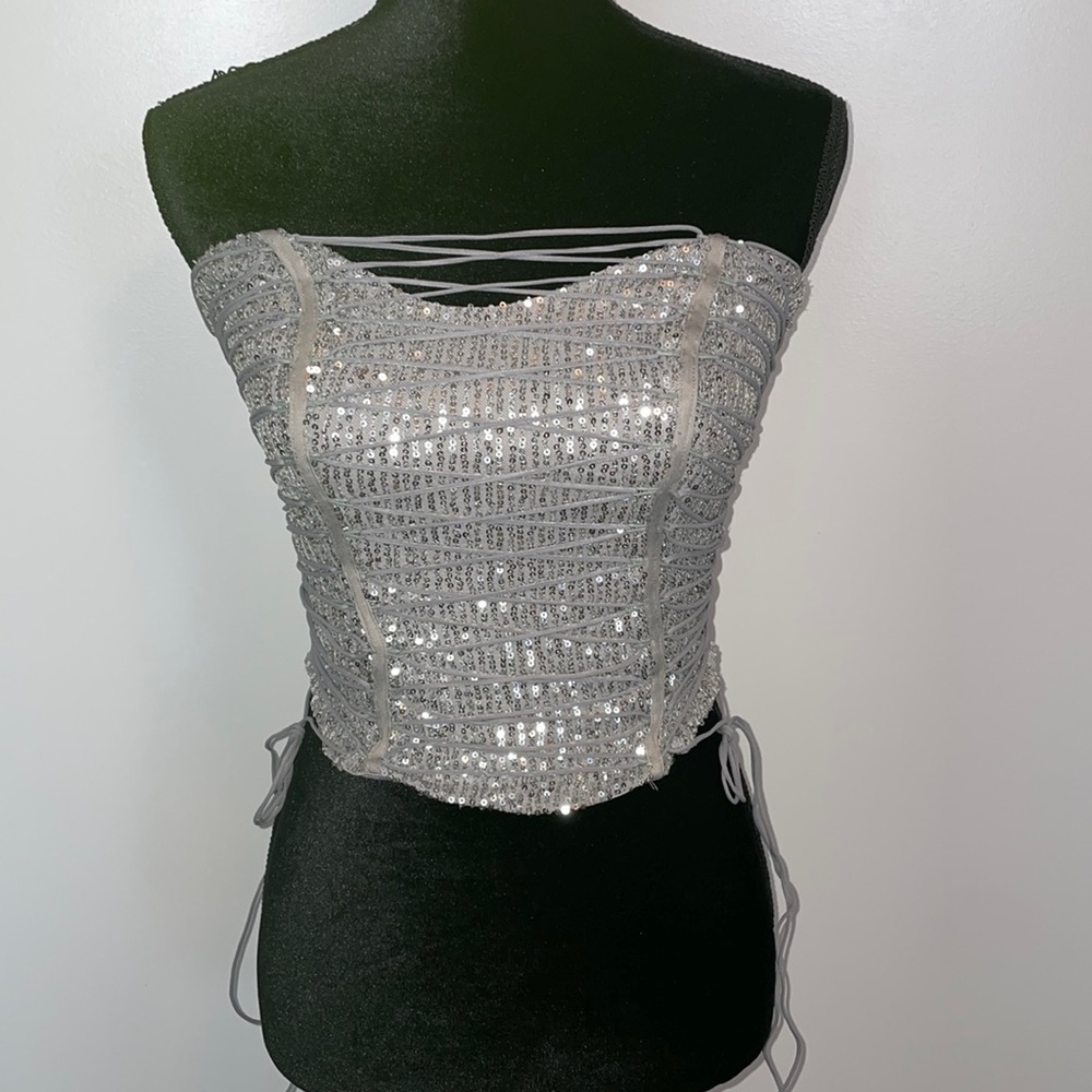 NWT SequinCORSET, Excellent condition, Size M